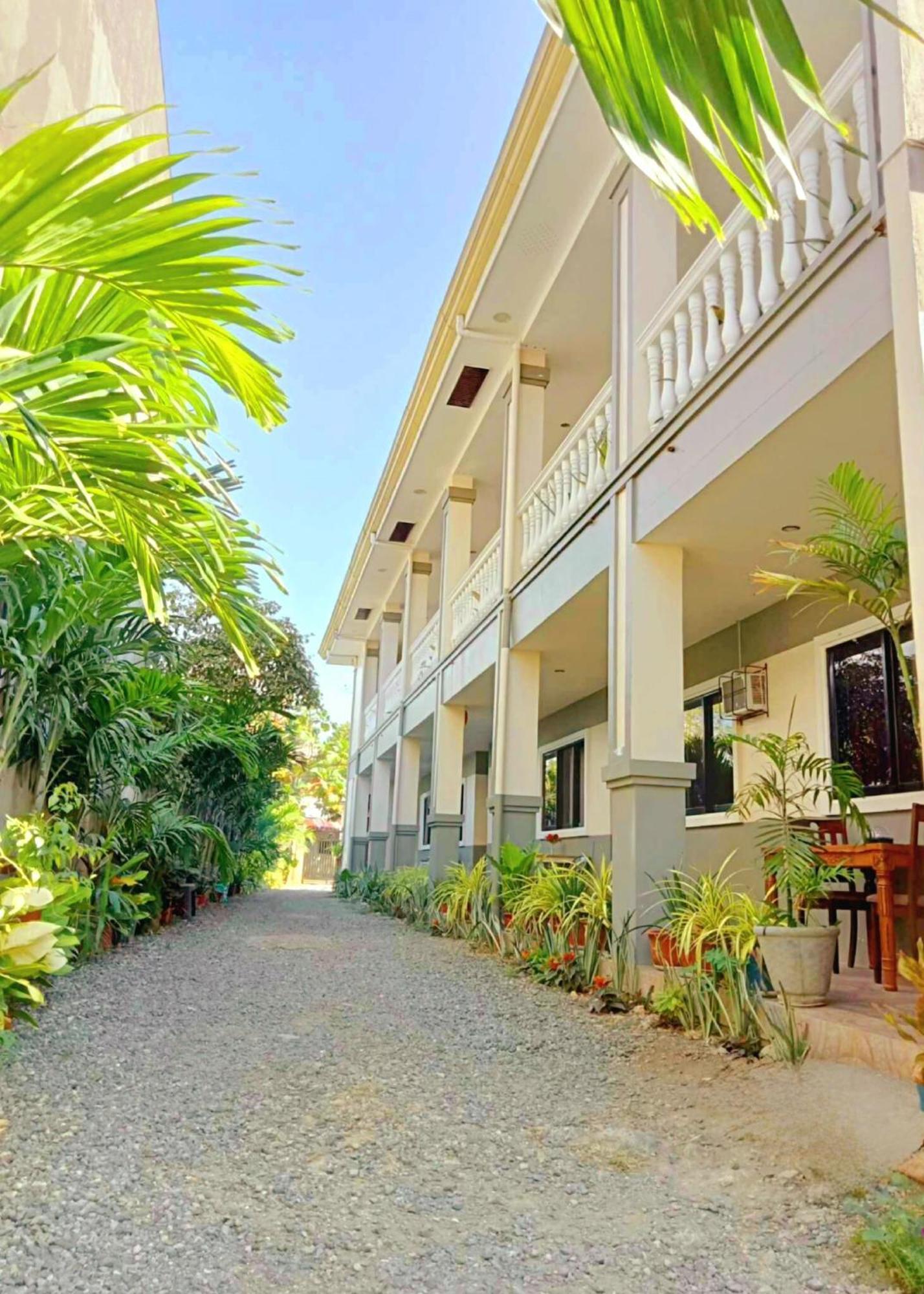 2 Bedroom Apartment ~ 5 Minutes To Grand Mall Liloan Buitenkant foto